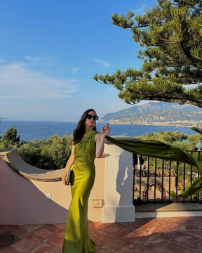 Vestido Longo Decote nas Costas Modern Dominique