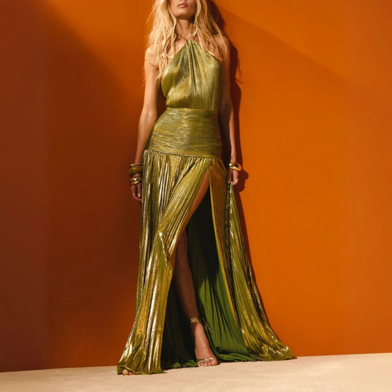 Vestido Longo Metalizado com Fenda Modern Lorry